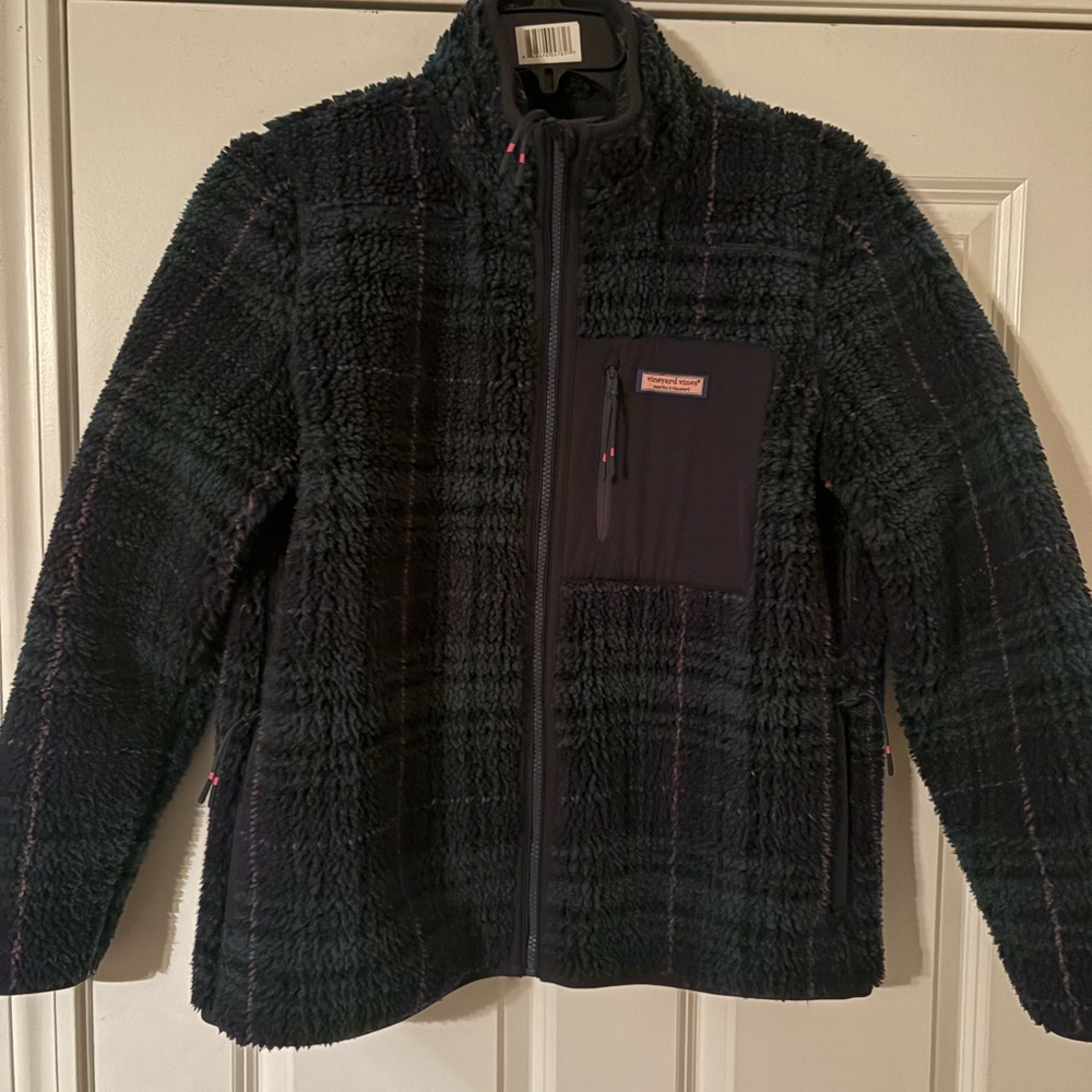 Vineyard Vines Black and Navy Fleece Jacket